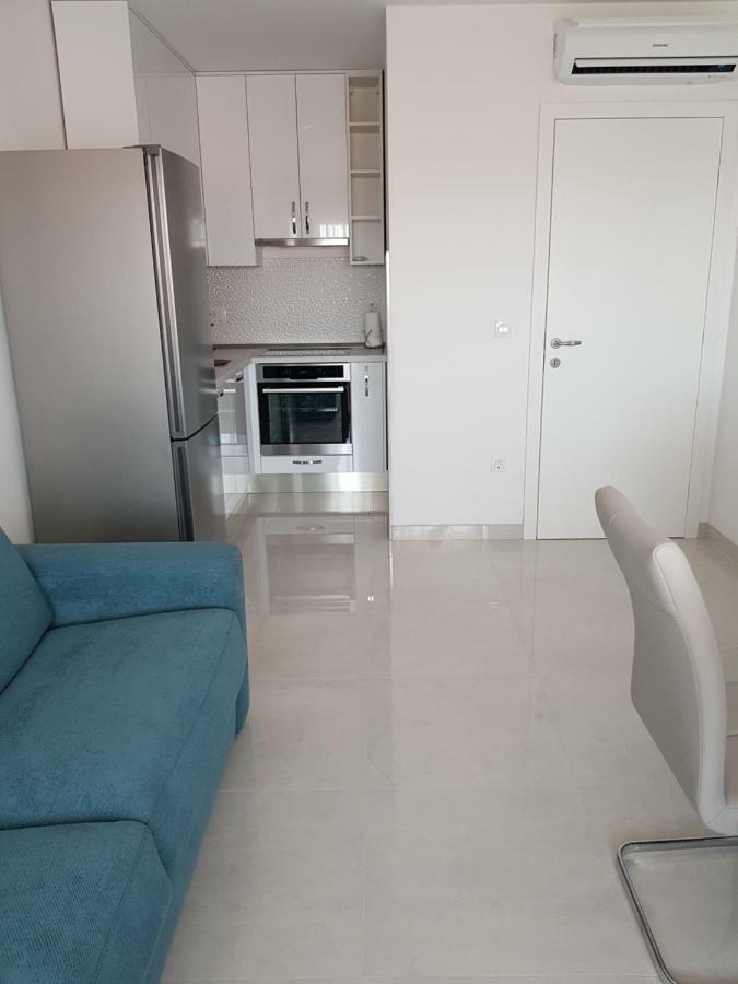 Apartmani Marella Donji Seget Eksteriør billede