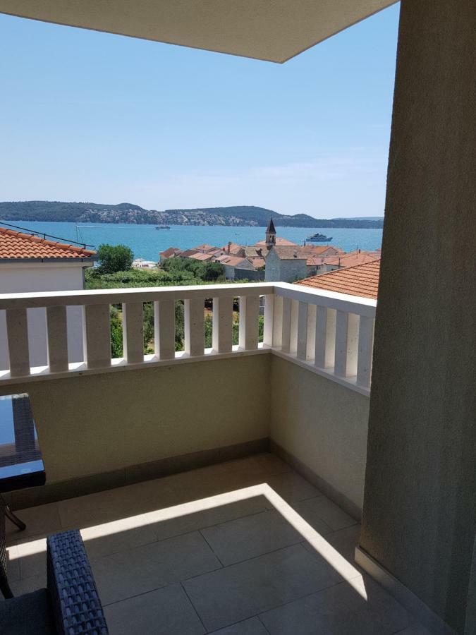 Apartmani Marella Donji Seget Eksteriør billede